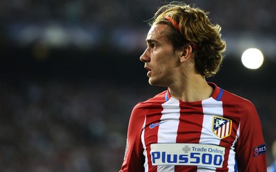 多宝电竞独家-于帕梅卡诺赛后独自离场